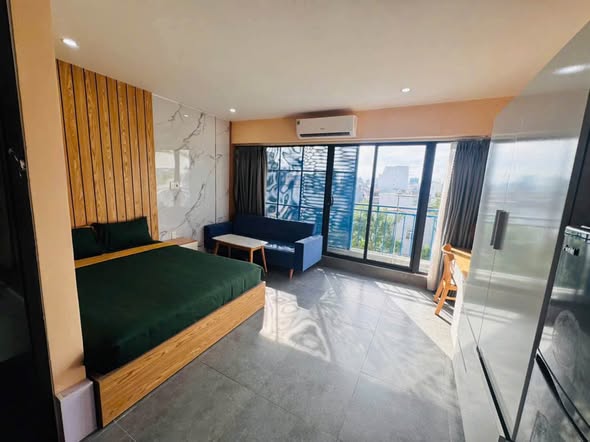 Studio - Dinh Dat Street