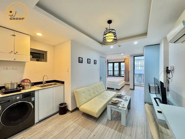 Studio - Le Quang Dao Street