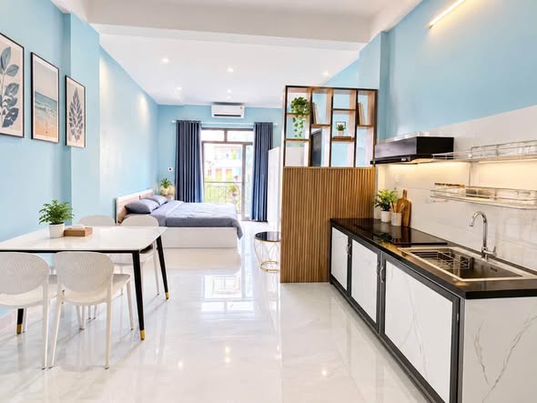Studio - Tran Nhat Duat Street