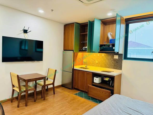 Studio - Nguyen Phi Khanh Street