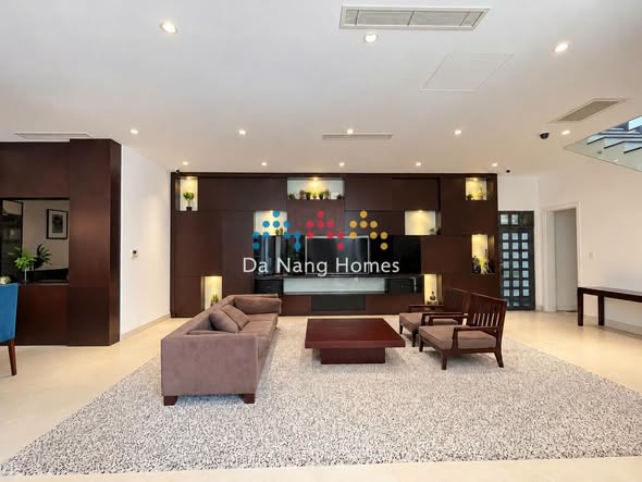 Villa - 4 Bedroom - Le Hong Phong Street