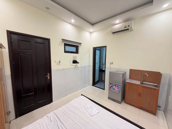 Studio - Thai Thi Boi Street