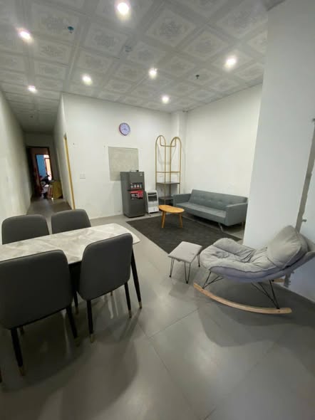 Room - Truong Cong Hy Street