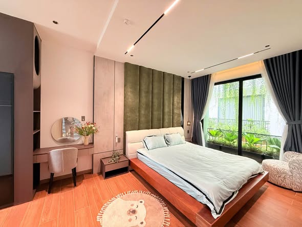 House - 4 Bedroom - Nguyen Chanh Street