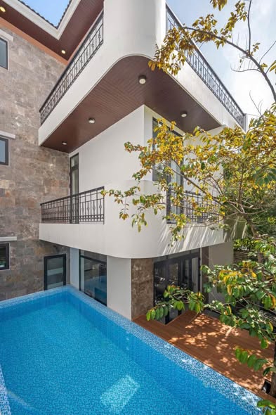 Villa - 5 Bedroom - Phan Ba Vanh Street
