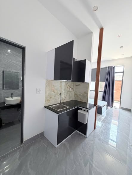 Studio - Bui Quoc Khai Street