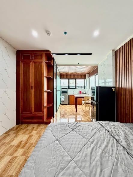 Studio - Le Huu Trac Street