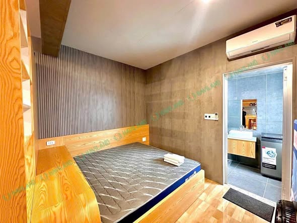 Studio - Phan Ba Phien Street