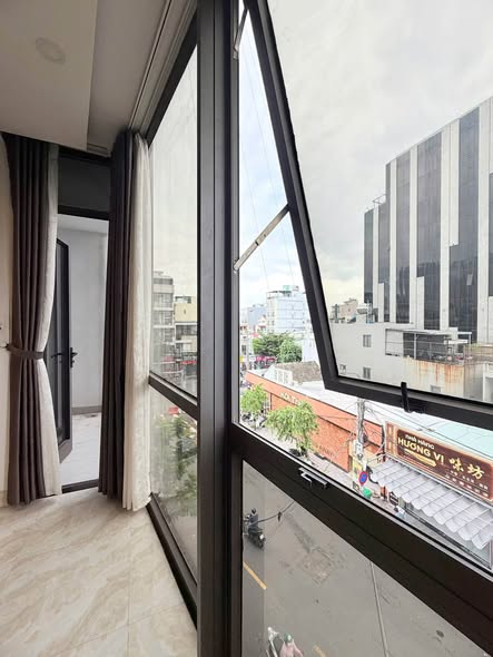 Studio - Dang Vu Hy Street
