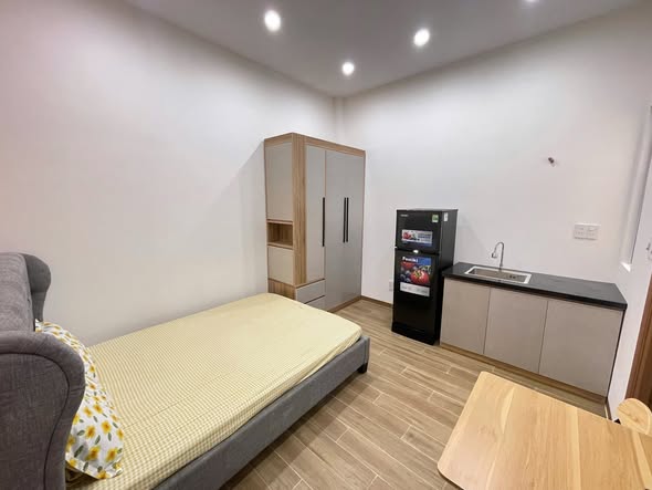 Studio - Hoang Xuan Nhi Street