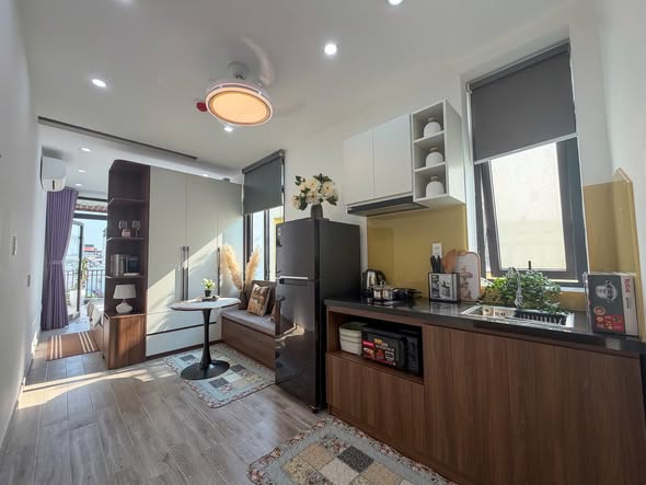 Studio - Phan Tu Street