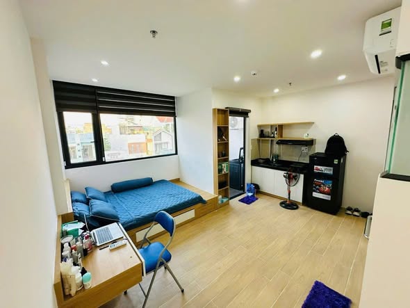 Room - Le Thanh Nghi Street