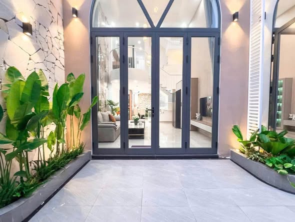 House - 3 Bedroom - Alley 368 Tran Cao Van Street