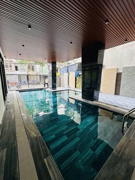 Studio - Hai Trieu Street