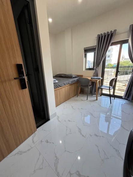 Studio - Luong The Vinh Street