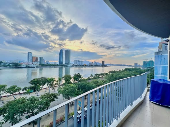 Apartment - Tran Hung Dao Street