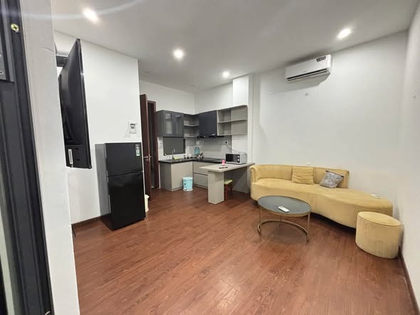 Apartment - 2 Bedroom - Le Van Hien Street