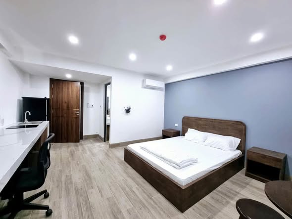 Studio - Luong The Vinh Street