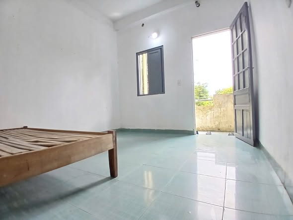 Room - Dong Tri 4 Street