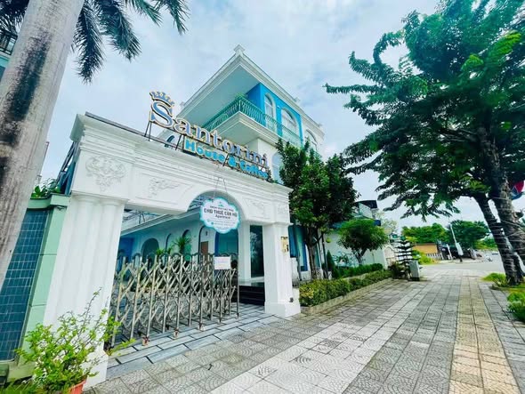 Villa - 11 Bedroom - Thang Long Street