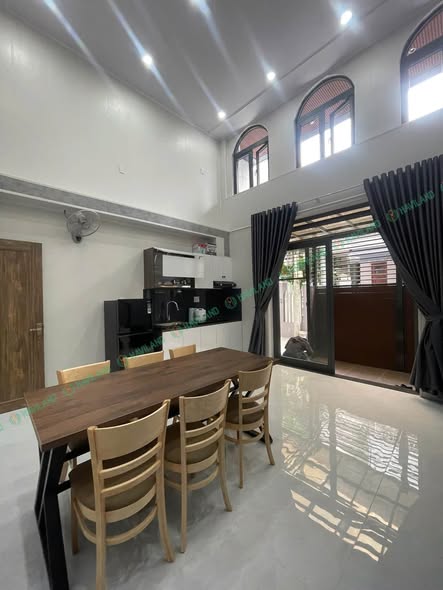 Apartment - 2 Bedroom - Le Van Huu Street