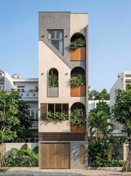 Studio - Dien Hong Street
