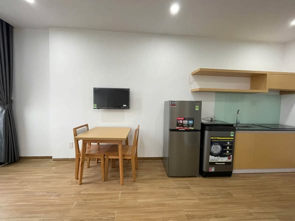 Studio - Pham Cu Luong Street