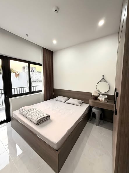 Apartment - 1 Bedroom - Doan Khue Street