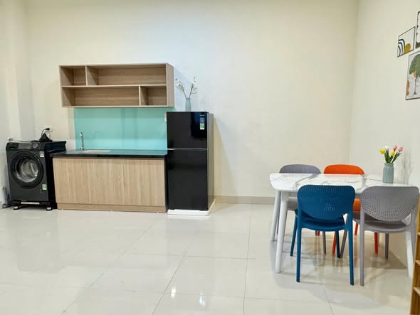 Room - Ong Ich Khiem Street