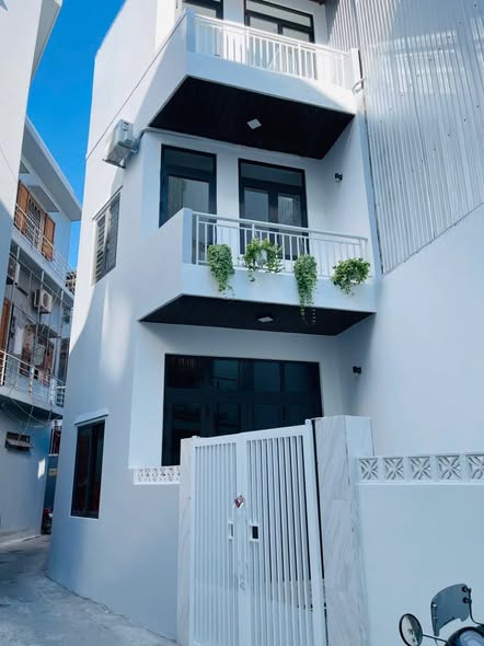 House - 2 Bedroom - Tran Cao Van Street