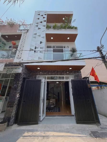 House - 3 Bedroom - Huynh Ngoc Hue Street