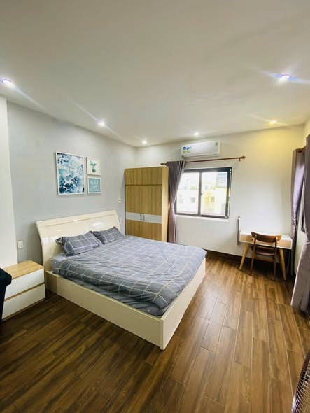 Studio - Pham Cu Luong Street