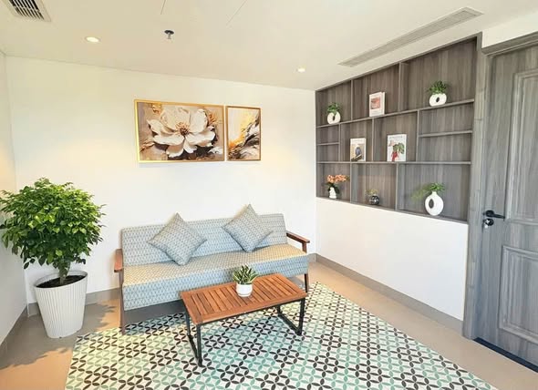 Apartment - 1 Bedroom - Ho Xuan Huong Street