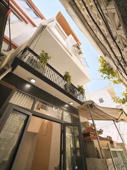 House - 3 Bedroom - Pham Nhu Tang Alley