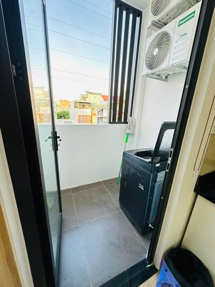 Room - Le Thanh Nghi Street
