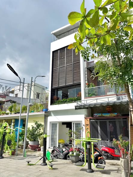 House - 3 Bedroom - Near Ton Duc Thang Street