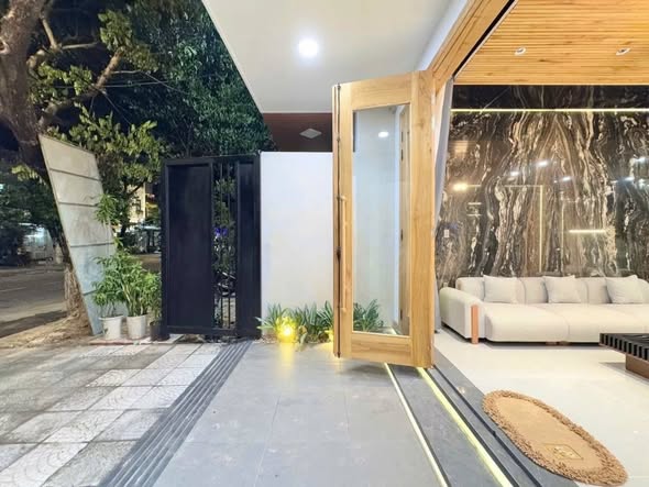House - 3 Bedroom - Tran Nguyen Dan Street
