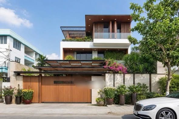 Villa - 4 Bedroom - Thanh Son Street