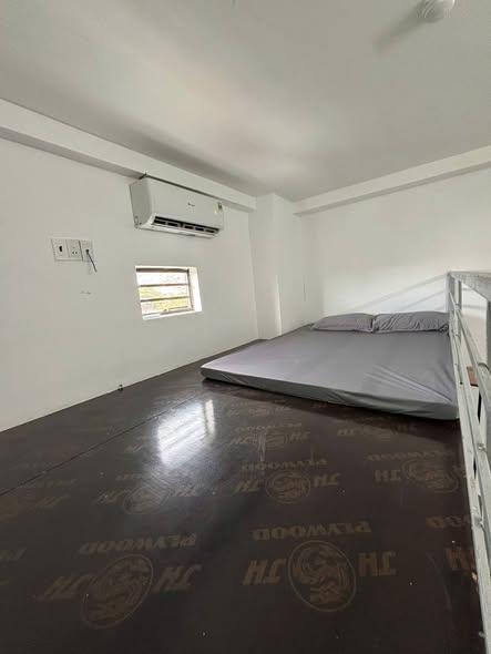 Room - Hoa Nam 2 Street