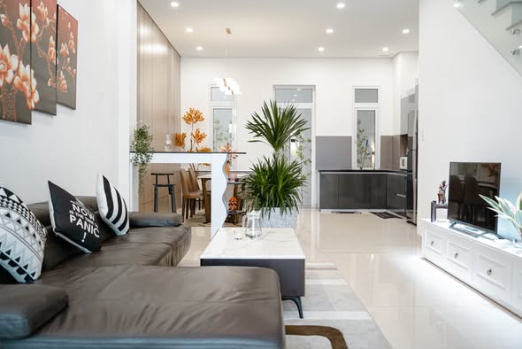 Villa - 4 Bedroom - 144 Ong Ich Khiem Street