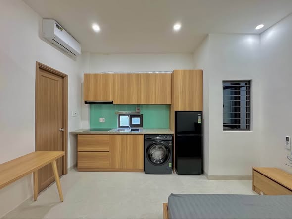 Studio - Phan Hoan Street