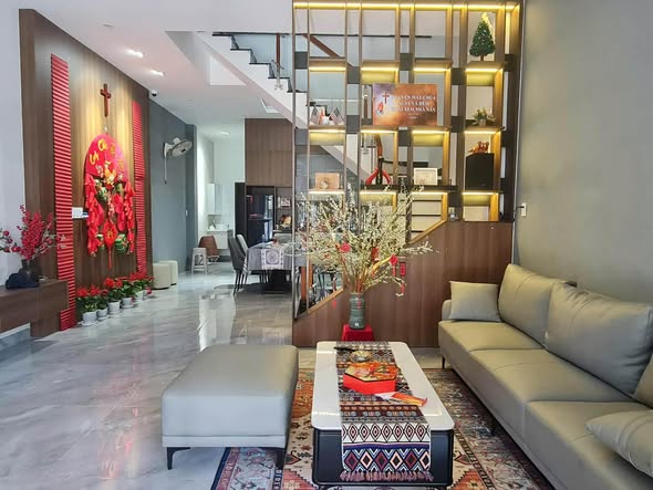 House - Ha Huy Giap Street