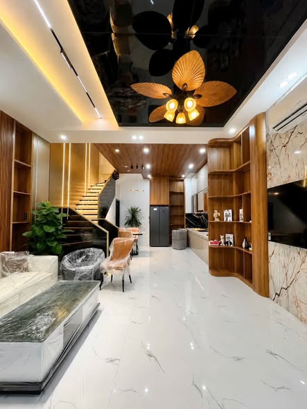 House - 4 Bedroom - Tran Cao Van Street