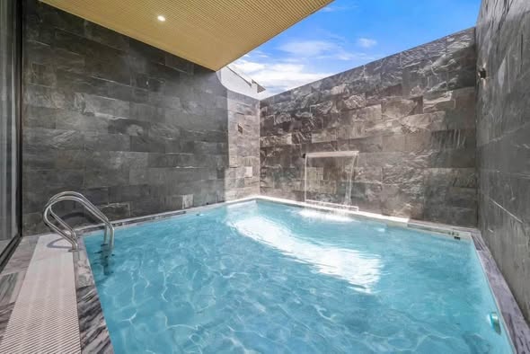 Villa - 3 Bedroom - Tan Tra Street