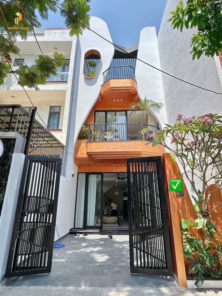 House - 3 Bedroom - Huynh Ngoc Du Street