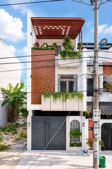 House - 3 Bedroom - Nguyen Thuy Street