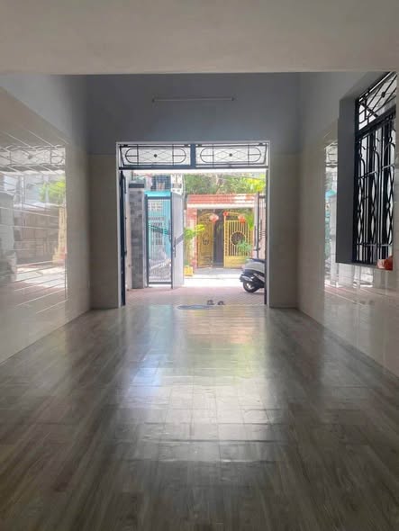 House - 4 Bedroom - Chau Thuong Van Street