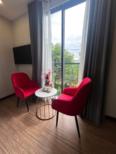 Studio - Hoang Ke Viem Street