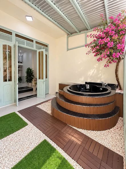 House - 3 Bedroom - Xo Viet Nghe Tinh Area Street